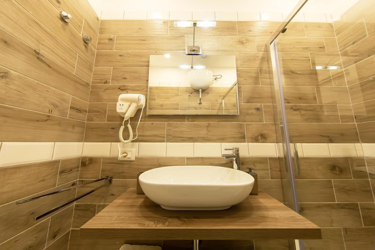 Olina Apartments N.6 Наполи Екстериор снимка